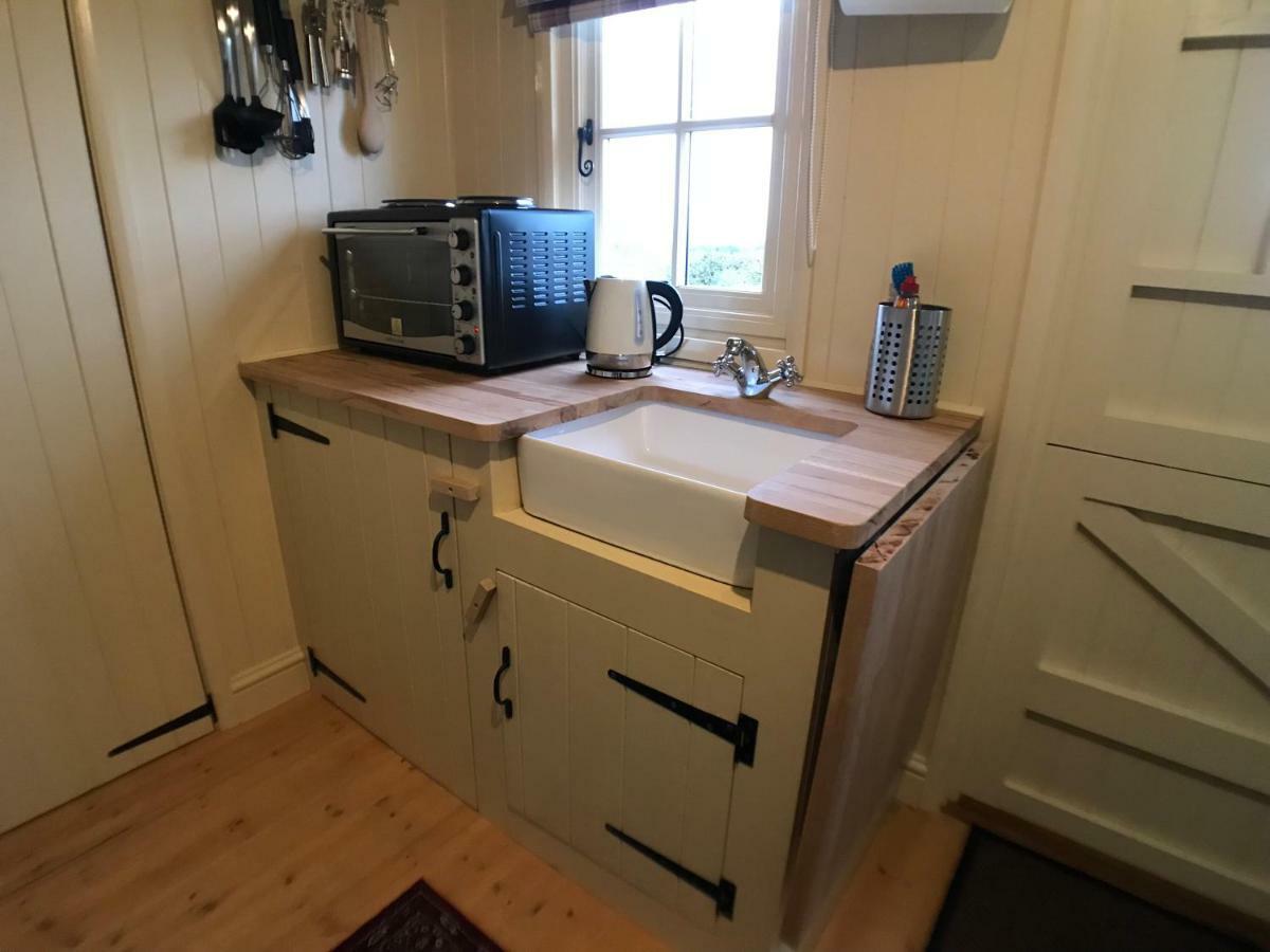 The Hawthorn Shepherds Hut Eyemouth Ngoại thất bức ảnh